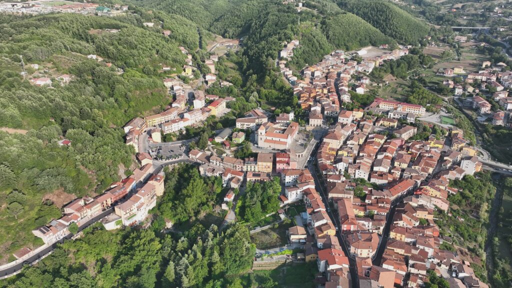 Vista di Brienza dall'alto